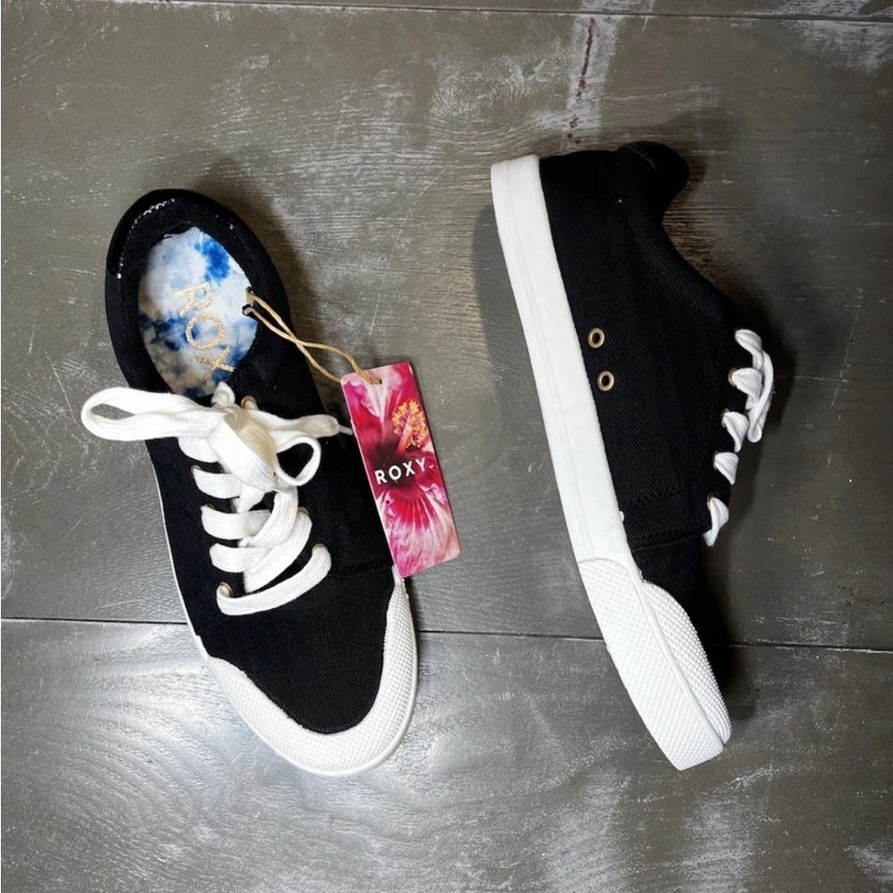 NWT! Roxy Pierview Black Canvas Lace Up Low Top Cushion Sneaker Size 9 -No Box - Picture 7 of 12